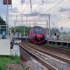 На Павелецком направлении на электричку забралось сразу семь зацеперов. Люди...