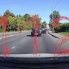 В Москве девушка не уступила автомобилисту дорогу. Он остановил машину и...