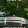 Танцора запечатлели на Логовом шоссе. 🇷🇺 Источник: ЧП Кузбасс