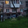 На Санаторной женщина разбила окно чужой машины