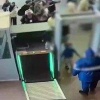 В Петербурге на входе в здание Московского вокзала рука четырехлетнего...