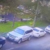 Безобидная игра во дворе стала причиной серьезных травм красноярского школьника
