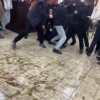 В забайкальском кафе кавказцы устроили драку с мигрантами, не поделив место в очереди.