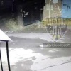 В Оренбурге мужчина устроил «фейерверк», спускаясь по электропроводу с высоты