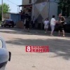 Потасовка с применением ножа произошла во дворе на Джамбульской