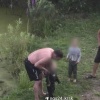 В одном из садовых товариществ под Красноярском мужчина спас двух детей,...