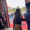 В Пекине Путин формально пожал руку Алиеву — быстро, без эмоций — и тут же...