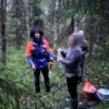 В Волосовском районе в лесном массиве деревни Черное заблудились два человека.