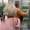 Суровая челябинская женщина разнесла в хлам аптеку из-за 300 рублей