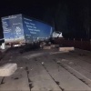 Фура чуть не рухнул с моста в реку Тура ДТП произошло прошлым вечером на...