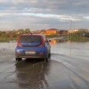 Огромная лужа мешает дрокинским школьникам ходить на занятия