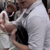 В Москве мужчина ударил девушку после отказа познакомиться: его задержали, а...