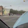 В Кызыле перед школой №7 избита молодая девушка