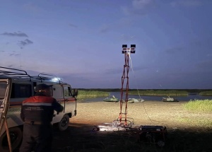 Семья с тремя детьми заблудилась на озере Сартлан в Новосибирской области