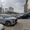 В Абакане Mercedes чуть не пробил насквозь ТЦ «Атриум»