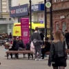 Местные паблики пишут, что в центре Екатеринбурга парня ударили ножом в шею...