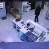 «Я тебя сейчас поцелую!» Шизик угрожал сотруднице ПВЗ поцелуем — на её отказ...