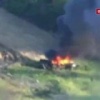 Жаркий прием боевикам под Александроградом устроили российские дроноводы — американский MaxxPro и несколько транспортников превратились в металлолом, а заодно сгорели перевозимые в них антенны и батарейки для дронов.