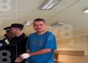 90 ножевых ударов нанёс матери и брату 21-летний петербуржец