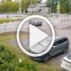 Две попытки понадобилось водителям, чтобы выбить мотоциклиста из седла в Новокузнецке