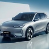 Geely представила первый электрический кроссовер для России — EX5