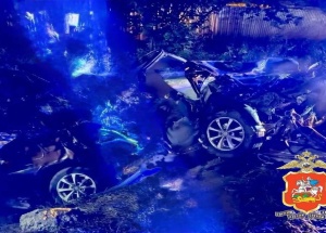 Выезд на встречку стал причиной гибели трех человек в подмосковном Домодедово.