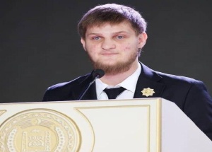 20-летний сын Рамзана Кадырова Ахмат получил звание Героя Чеченской Республики.