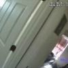 В США коп в последнюю секунду успел пристрелить агрессивного негра с ножом и спас себе жизнь