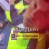 «Да, я бесстрашный». Инспектор ГИБДД бросил в новосибирца бычок