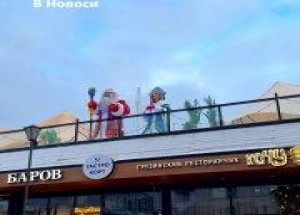 Новый год все ближе и ближе! На улицах города можно увидеть все больше...