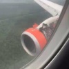 У российского самолета отвалился «капот» двигателя во время полета