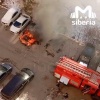 Машина сгорела во дворе в Новосибирске. Пожарные потушили огонь на...