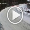 Бензовоз с полуприцепом на полной скорости опрокинулся в...