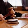 Телевизор с балкона упал на припаркованный автомобиль в Канске — суд обязал...