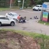 В Красноярске девушка за рулём BMW сбила инспектора мотобата.