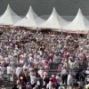 В Москве на старте пешего марафона возникла давка из-за бесплатных палок для...