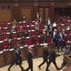 В парламенте Армении сторонники Пашиняна и оппозиции устроили массовый...