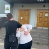 В Челябинске задержали молодого человека, который сжег свой паспорт в баре. На него завели уголовное дело.