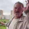 В Петербурге к 19-летней девушке в квартиру проник неизвестный, пока она была в ванной.