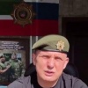 «Я, в отличие от вас, не сидел дома на диване. Я рисковал жизнью в окопах, в составе героического Батальона имени Шейха Мансура, вместе со своими братьями» – создатель общины дружбы народов обратился к Русской Общине