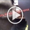 Стелс-онанист помастурбировал и кончил на попу девушки прямо в толпе во время забега в Нижнем Новгороде