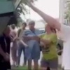 Появилось видео, с чего начался конфликт между депутатом и приезжим. Оказывается, агрессивный мигрант мешал установке контейнера и кидался на женщин, оскорблял, называя 