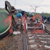 В Лужском районе на перегоне Строганово — Мшинская сошли с рельсов три вагона порожнего товарного состава.