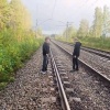 Школьники подкидывали камни на рельсы ради видео в Нижнем Тагиле