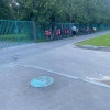 В Академическом районе местные жители пожаловались, у школы 199 курьеры...