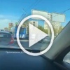 Двое подростков на питбайках напали на водителя в Санкт-Петербурге.