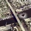 Видео повторных ударов КАБами по мосту в Корабельном районе Херсона