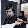 Портрет Высоцкого украсил остановку в Кемерове