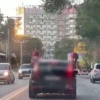 Прокатились в открытых окнах машины по Щетинкина — и получили штрафы.