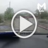50 миллионов укладывают в дождь на дороги в Бодайбо. В...